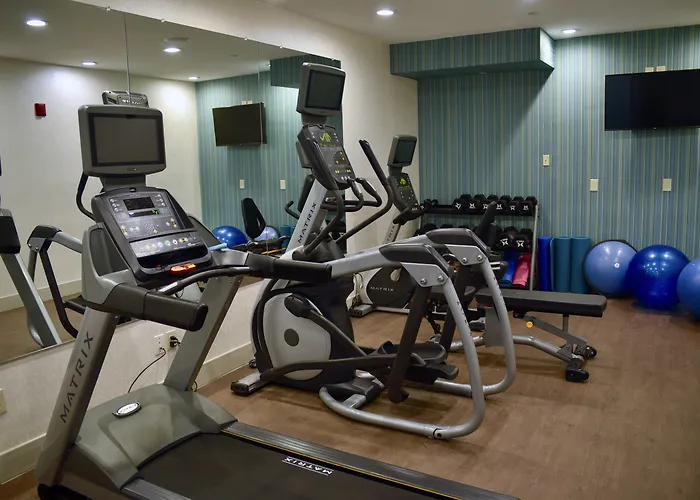 Holiday Inn Express Windsor Sonoma Wine Country By Ihg
