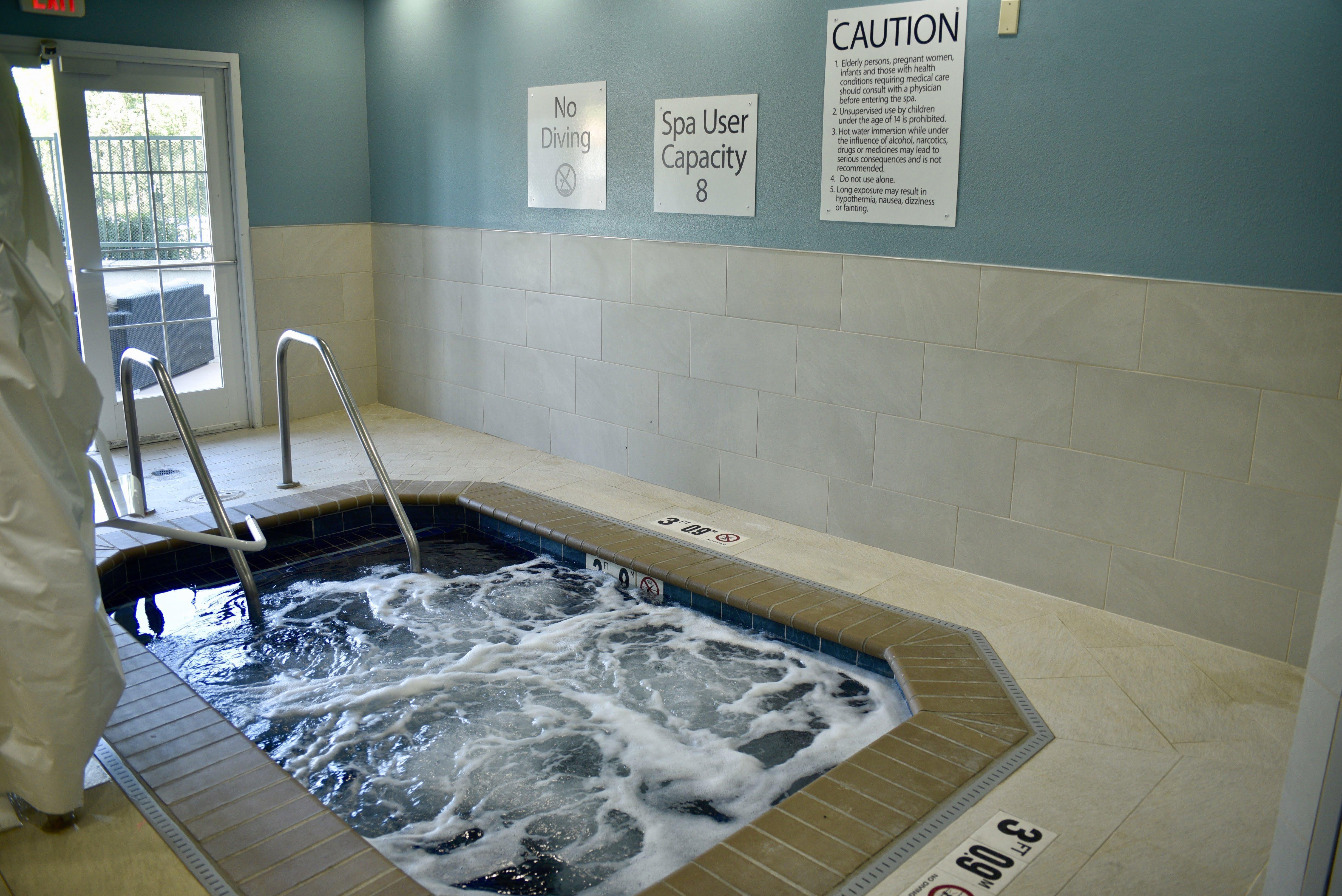 Hotel Express Sonoma Wine Country By Ihg 3*