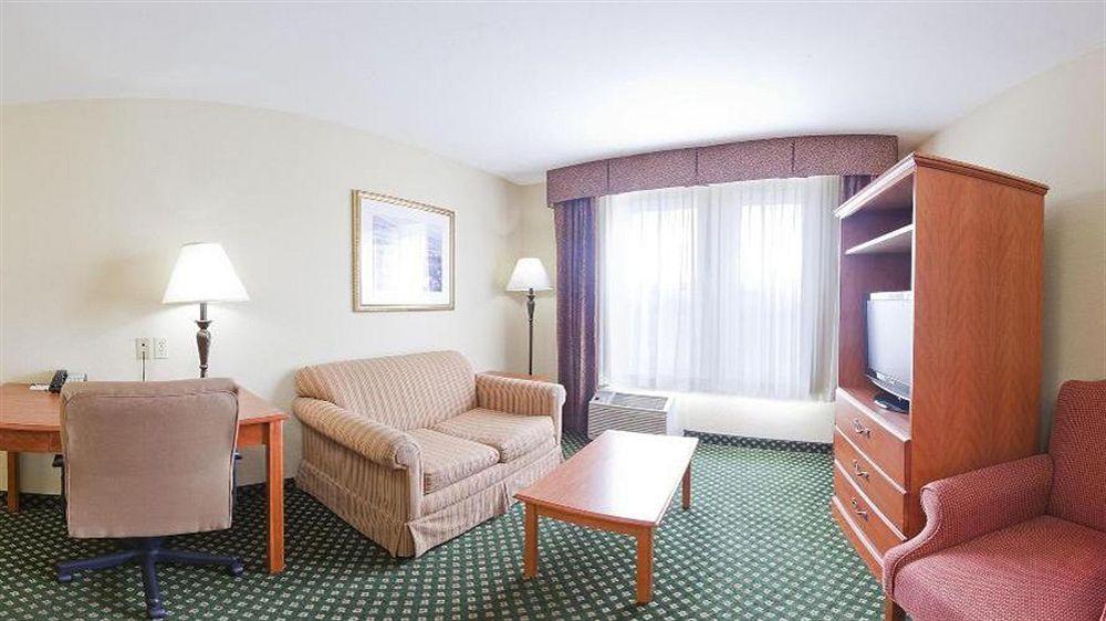 Hotel Express Sonoma Wine Country By Ihg 3*